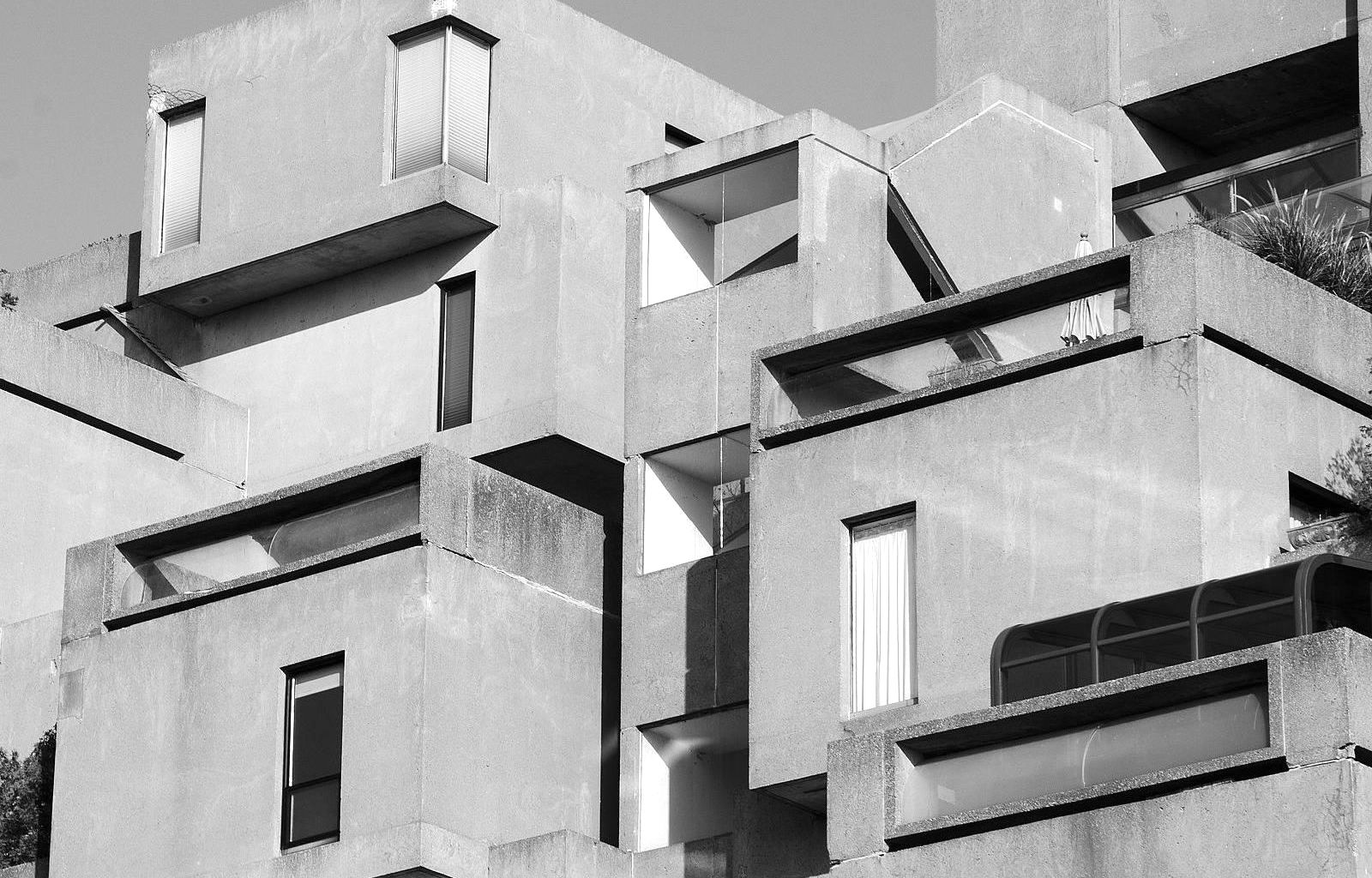 detail photograph of the outside of a unit, Habitat 67